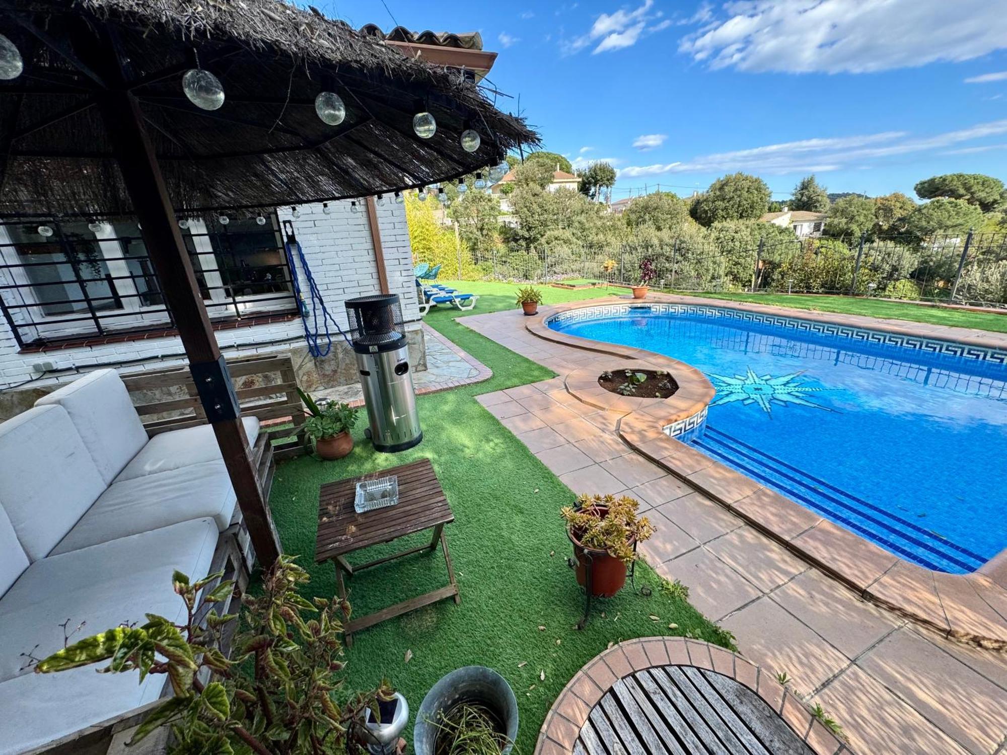 Casa Paraiso Piscina Tranquilidad Sant Cebria de Vallalta Exterior photo
